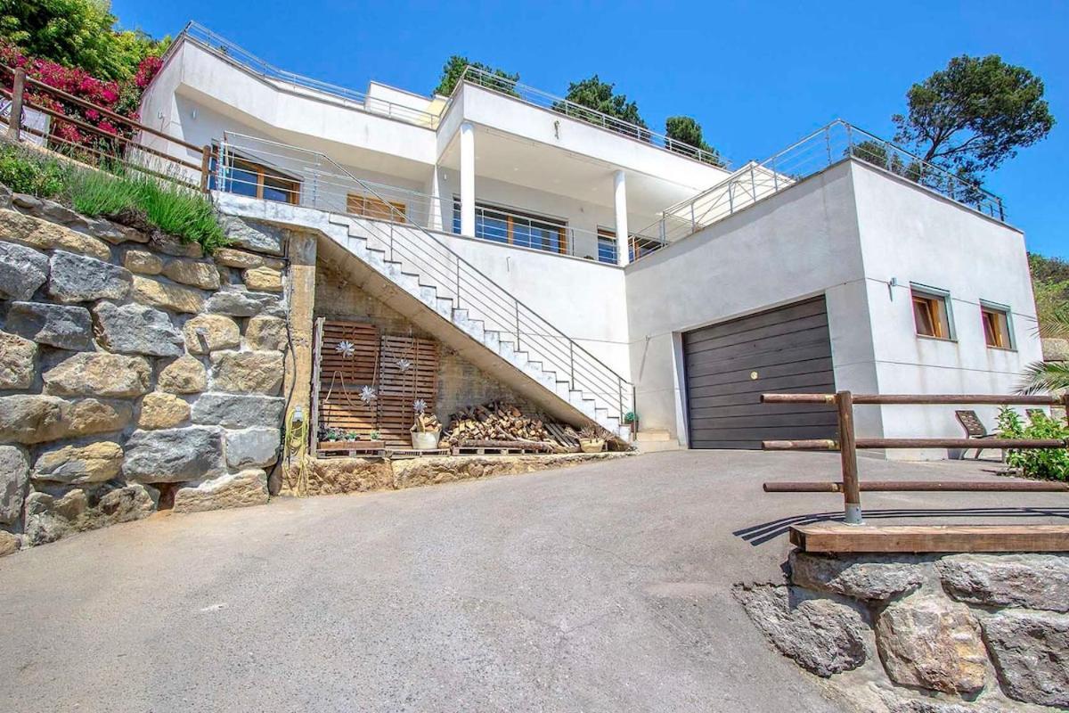 Villa Mestra Sant Cebrià de Vallalta Exterior foto