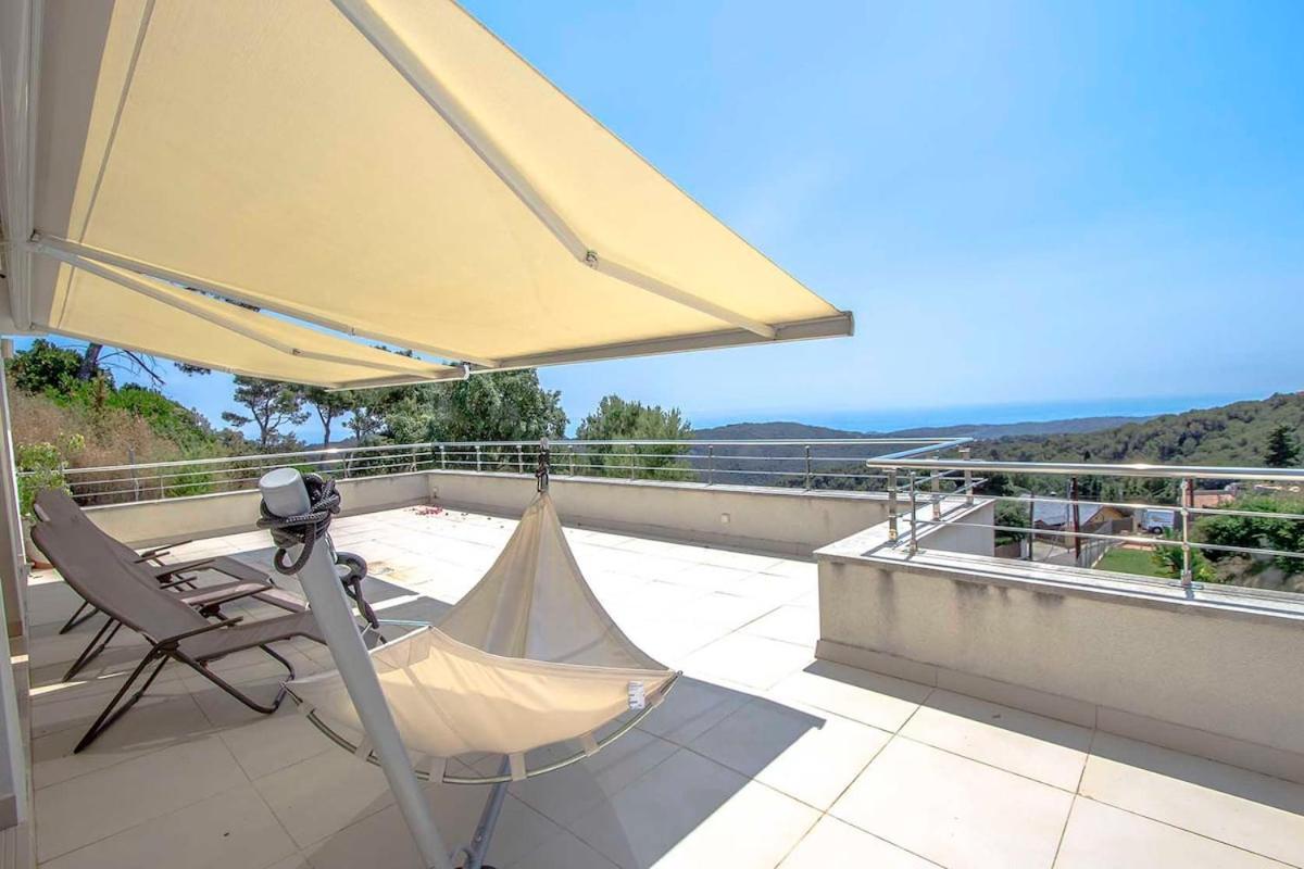 Villa Mestra Sant Cebrià de Vallalta Exterior foto